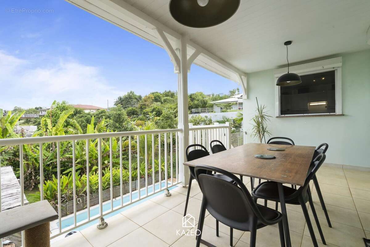 Maison à LE LAMENTIN