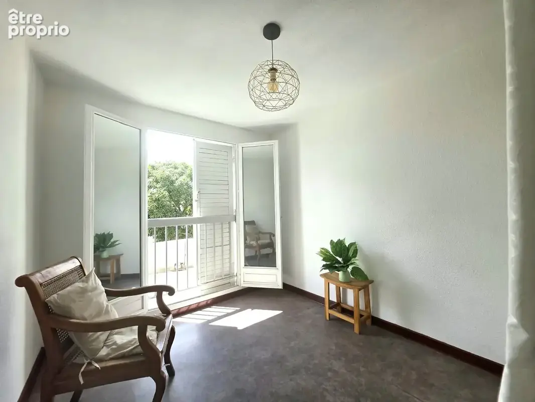 Appartement t4 / le port - photo 10