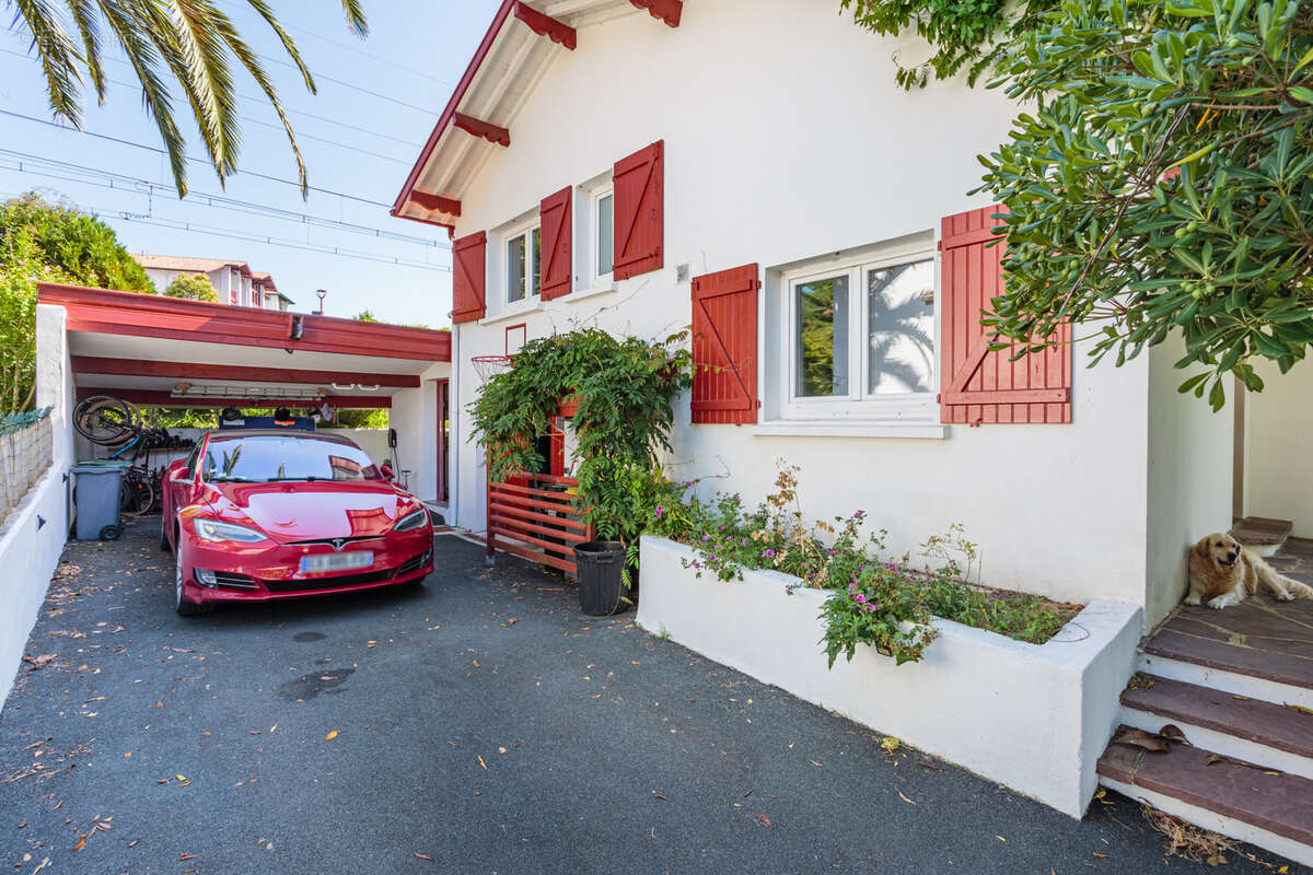 Maison à URRUGNE