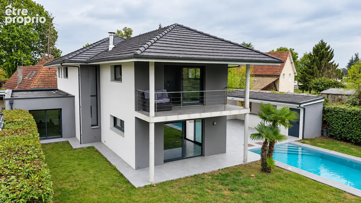 Villa contemporaine d'exception de 240 m² avec piscine chauffée - photo 2