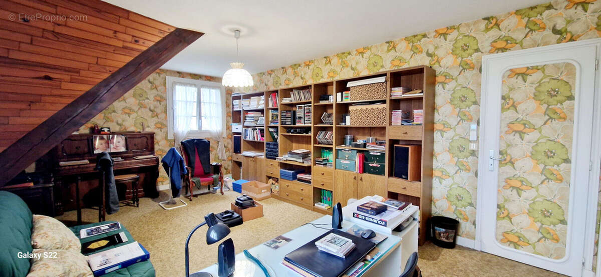 Maison à COMMENTRY