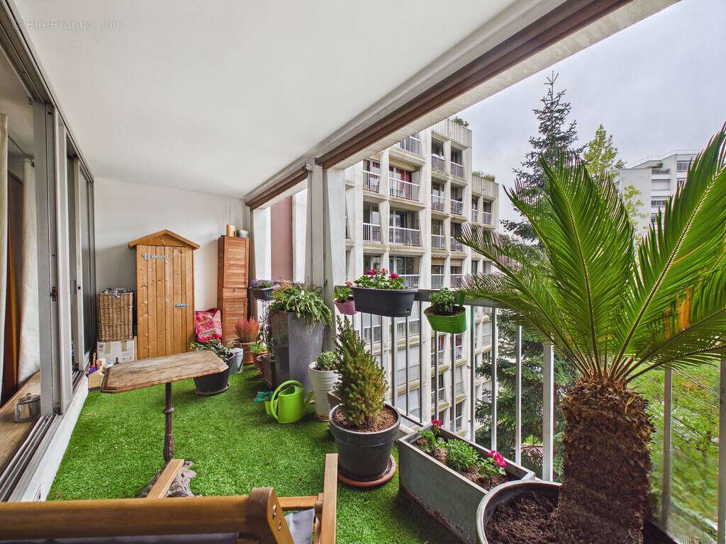 Appartement à PARIS-20E