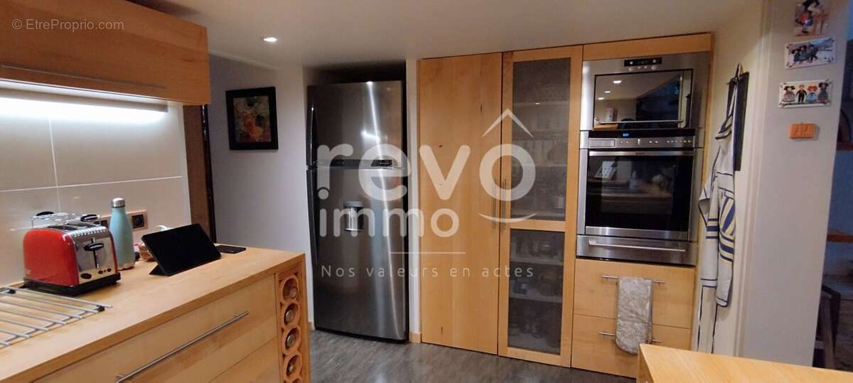 Maison à SAINT-BARTHELEMY-D'ANJOU