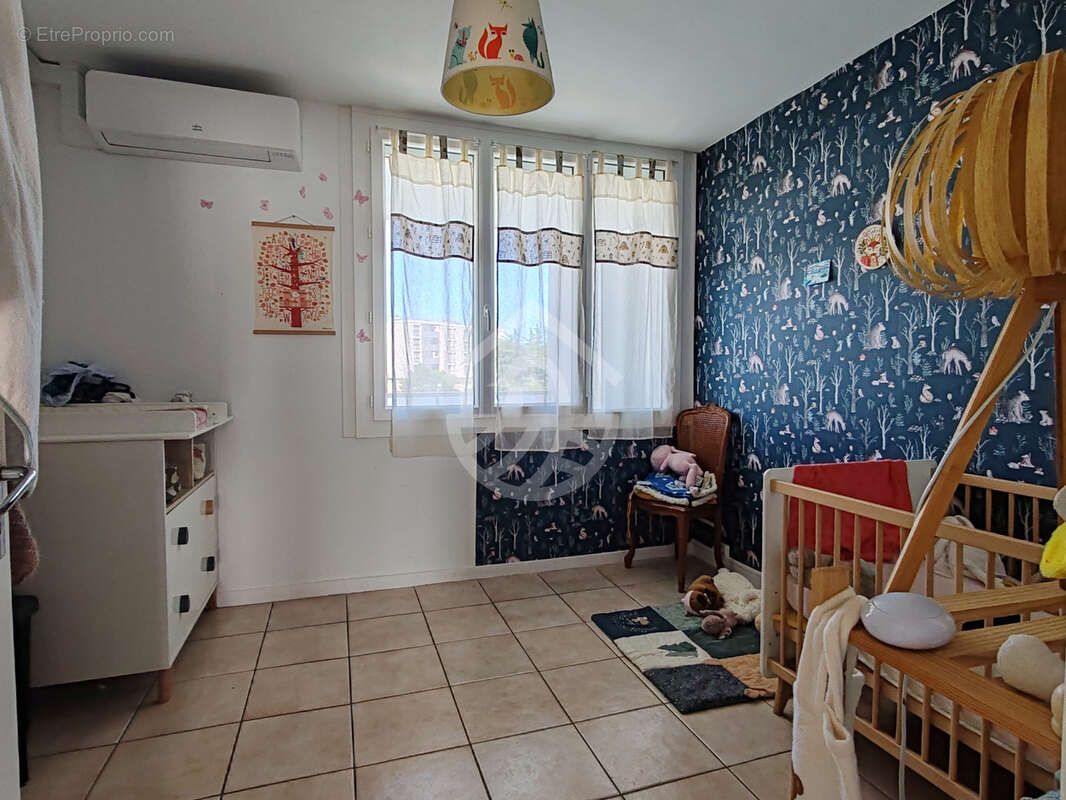 Appartement à BOURG-LES-VALENCE