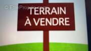 Terrain à GORGES