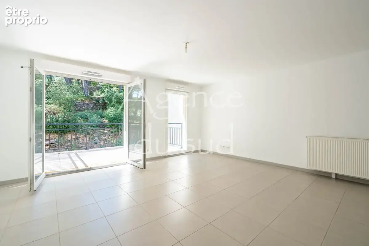 Photo Appartement à La Ciotat au prix de 369 000€