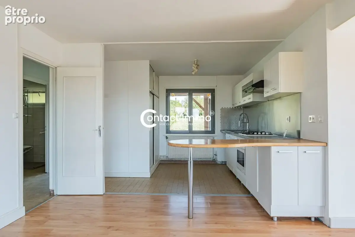 Maison 5 pièces 110 m² à vendre à Lezoux (63190) - photo 6