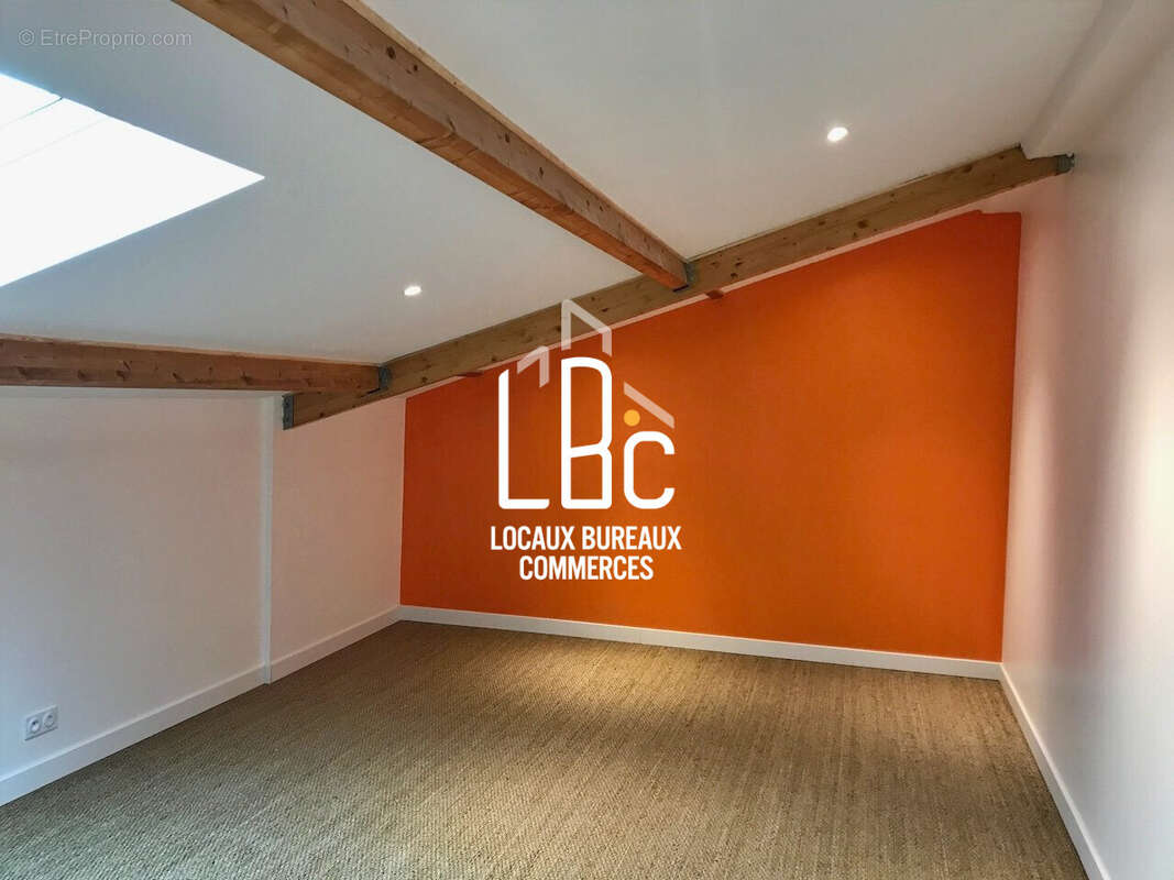Commerce 120 m² à Saint-Herblain  - photo 3
