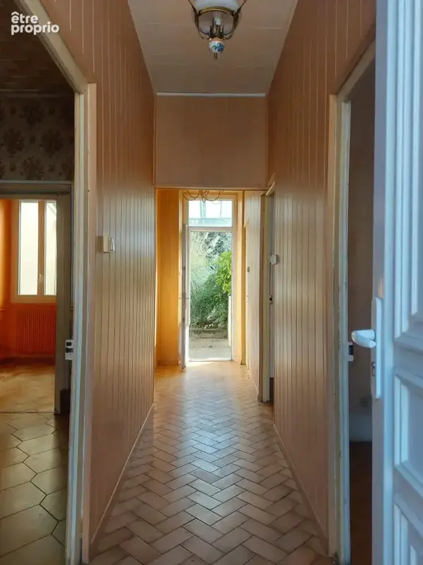 Maison Bourges 6 pièce(s) 110 m2 - photo 3