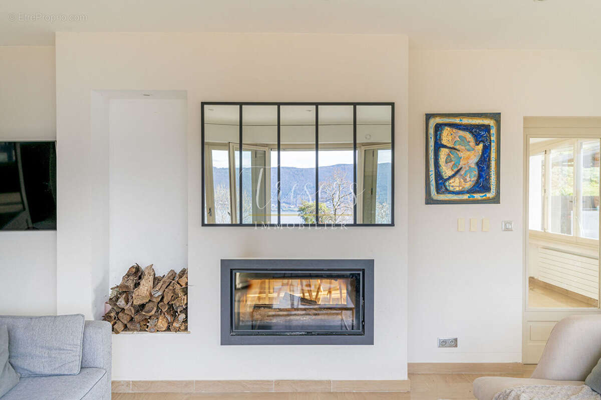 Maison à VEYRIER-DU-LAC