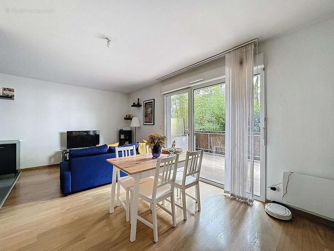   - Appartement à LILLE