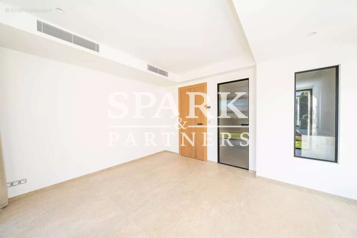 Maison à ROQUEBRUNE-CAP-MARTIN