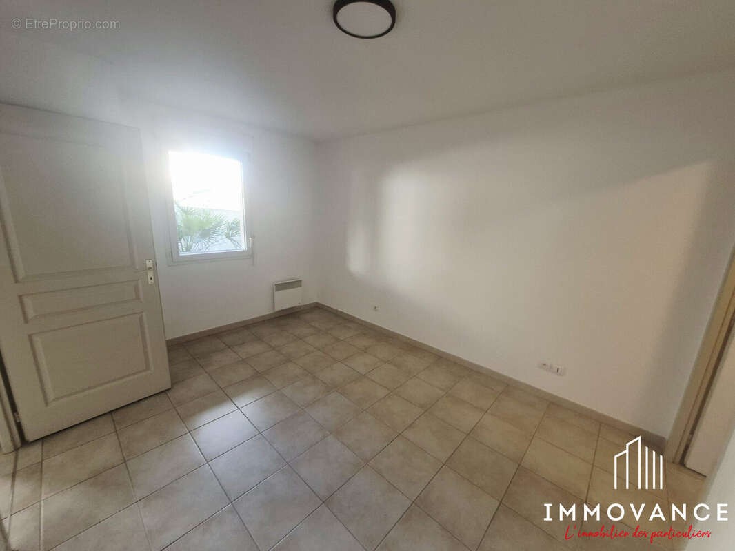 Appartement 35 m² à Agde  - photo 3