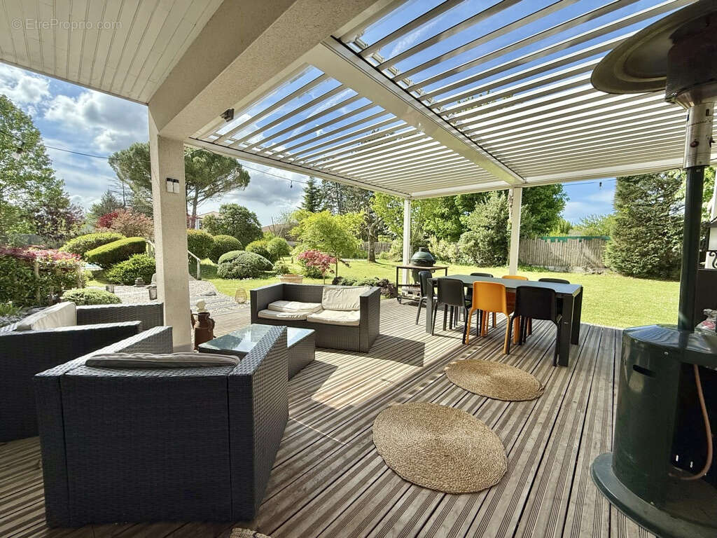 Maison à SAINT-MARCEL-LES-VALENCE