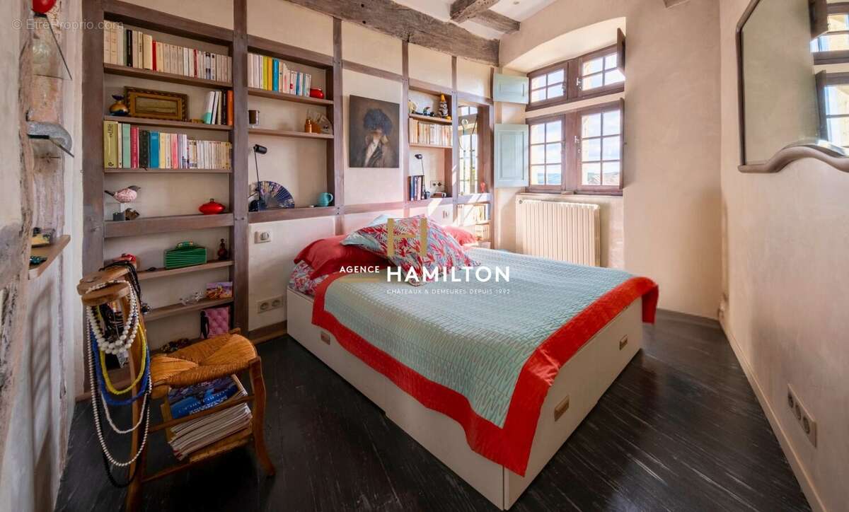 Magnifique maison avec terrasse panoramique, jardin clos et grand garage - photo 7