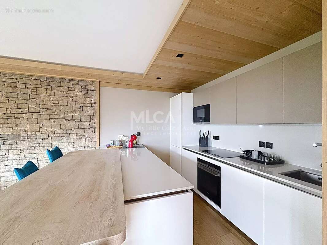 Appartement à SAINT-ETIENNE-DE-TINEE