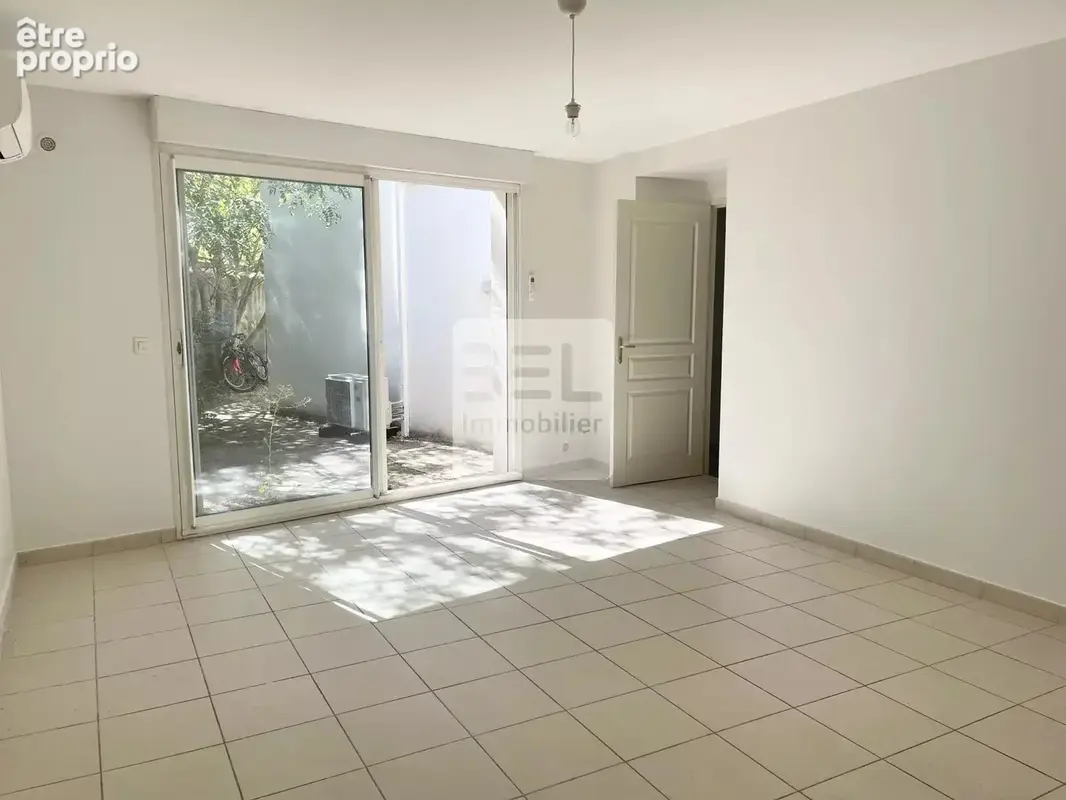 Maison avec 2 appartements a saint quentin la poterie - photo 5