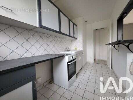 Photo 5 - Appartement à RIS-ORANGIS