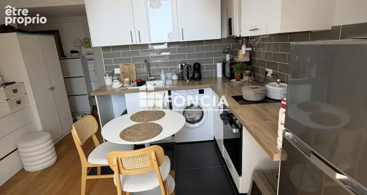 NICE – À proximité immédiate des Facultés- Beau studio – Immeuble récent de 2021 – Dernier étage  – Idéal investissement - photo 2