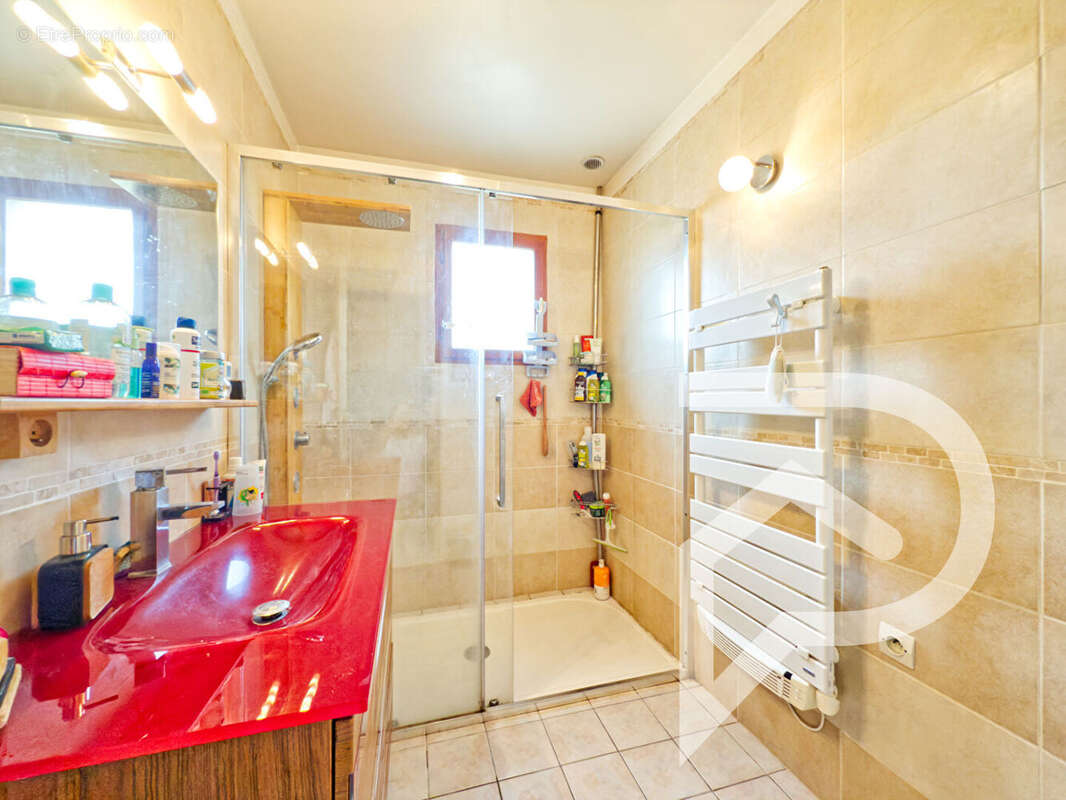 Maison à BEAUMONT-SUR-OISE