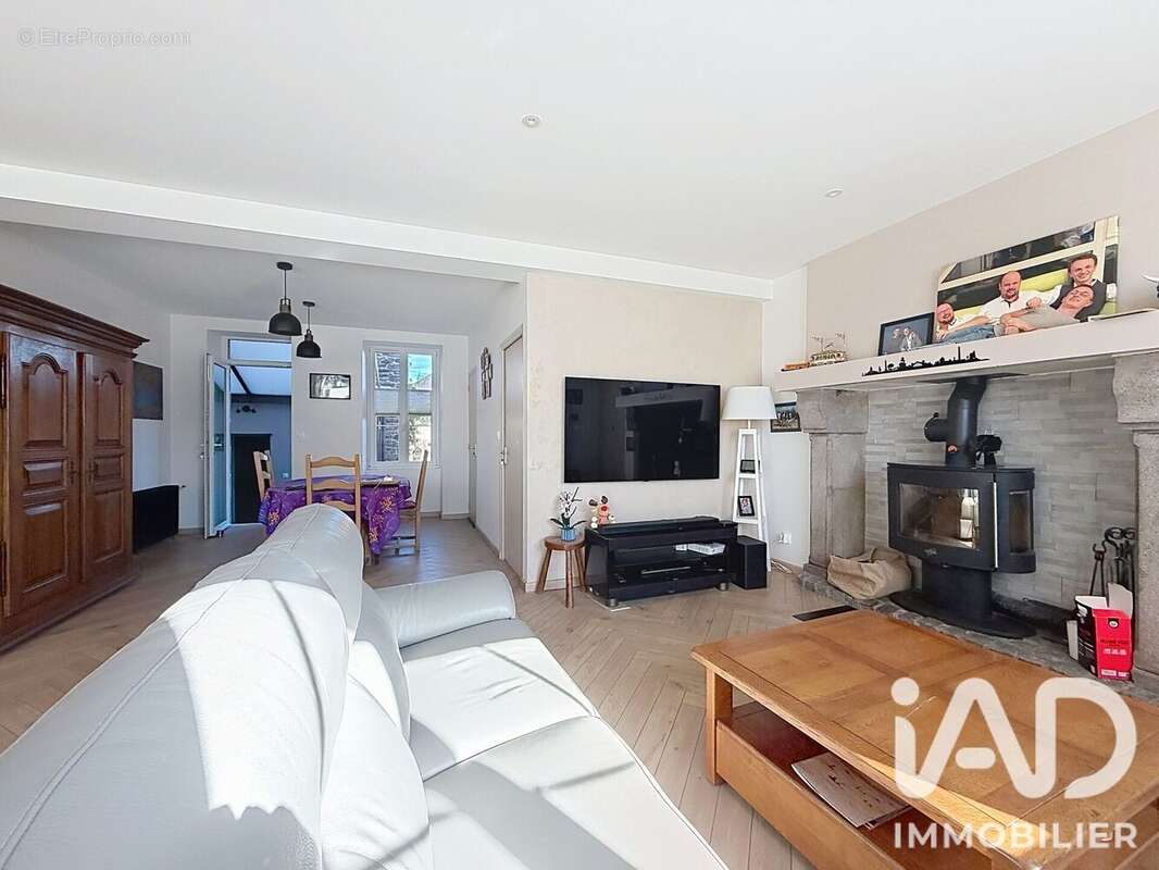 Maison 231 m² à Auderville  - photo 7