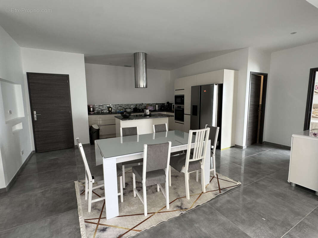 Maison à CLERMONT-L'HERAULT