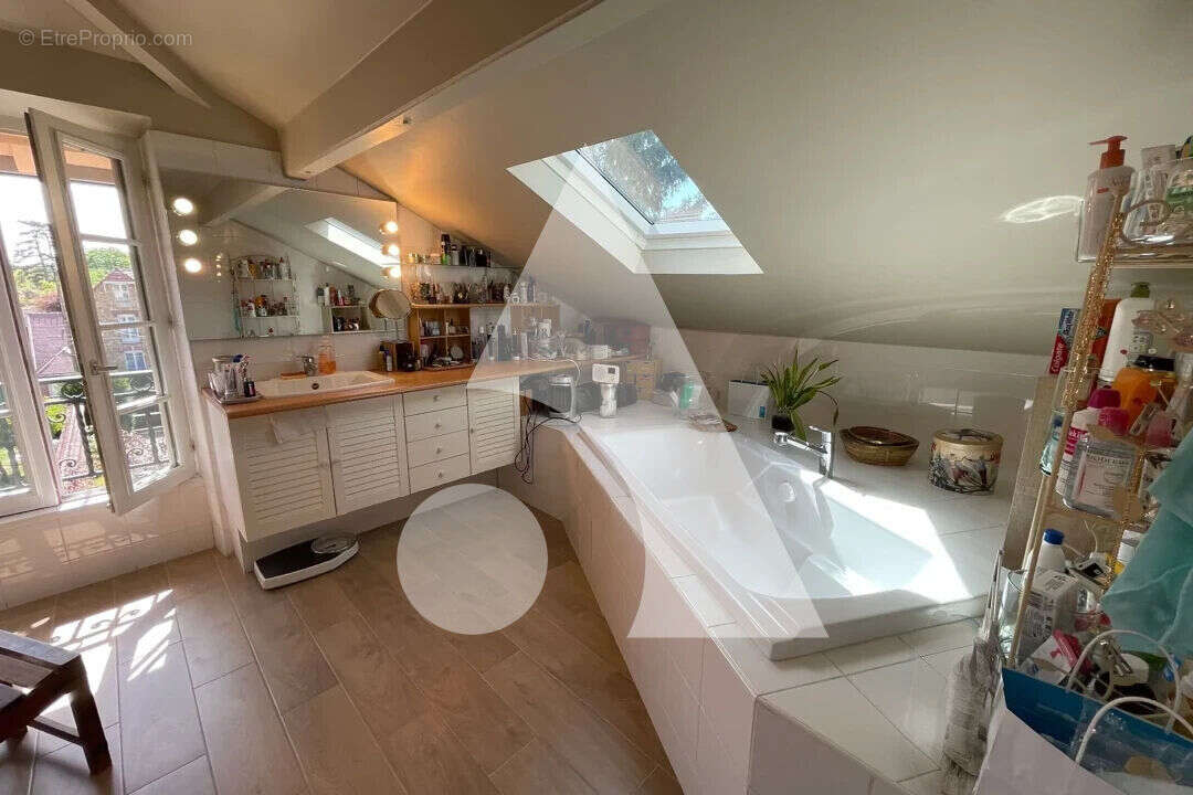 Maison à L'ISLE-ADAM