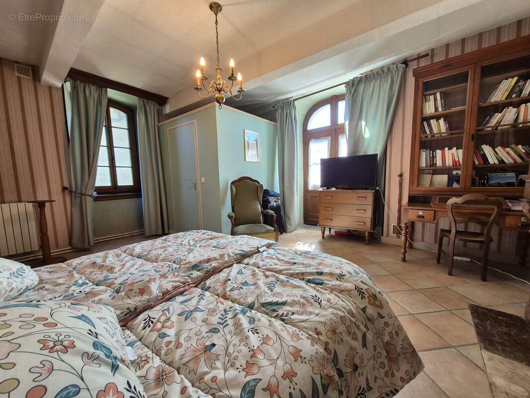 Maison à LA BARTHE-DE-NESTE