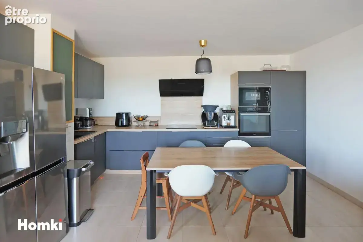 Appartement T4 de 91 m² à Montpellier 34070, Quai Jean Péridier - photo 3
