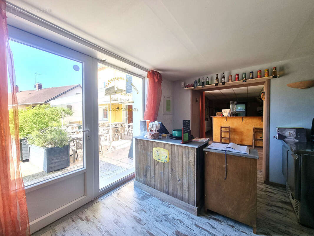 Appartement à SAILLENARD