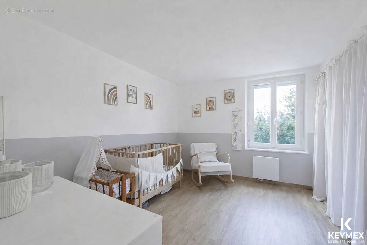 Maison à MAFFLIERS