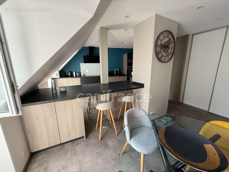 Superbe appartement T3 plein centre ville, résidence avec ascenseur - photo 4