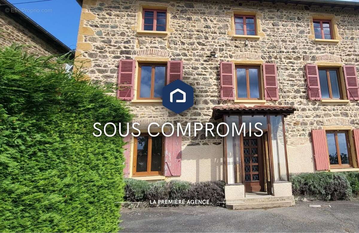 Maison à PONTCHARRA-SUR-TURDINE