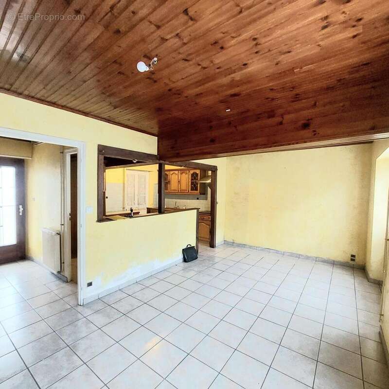 Photo 6 - Maison à TROUY