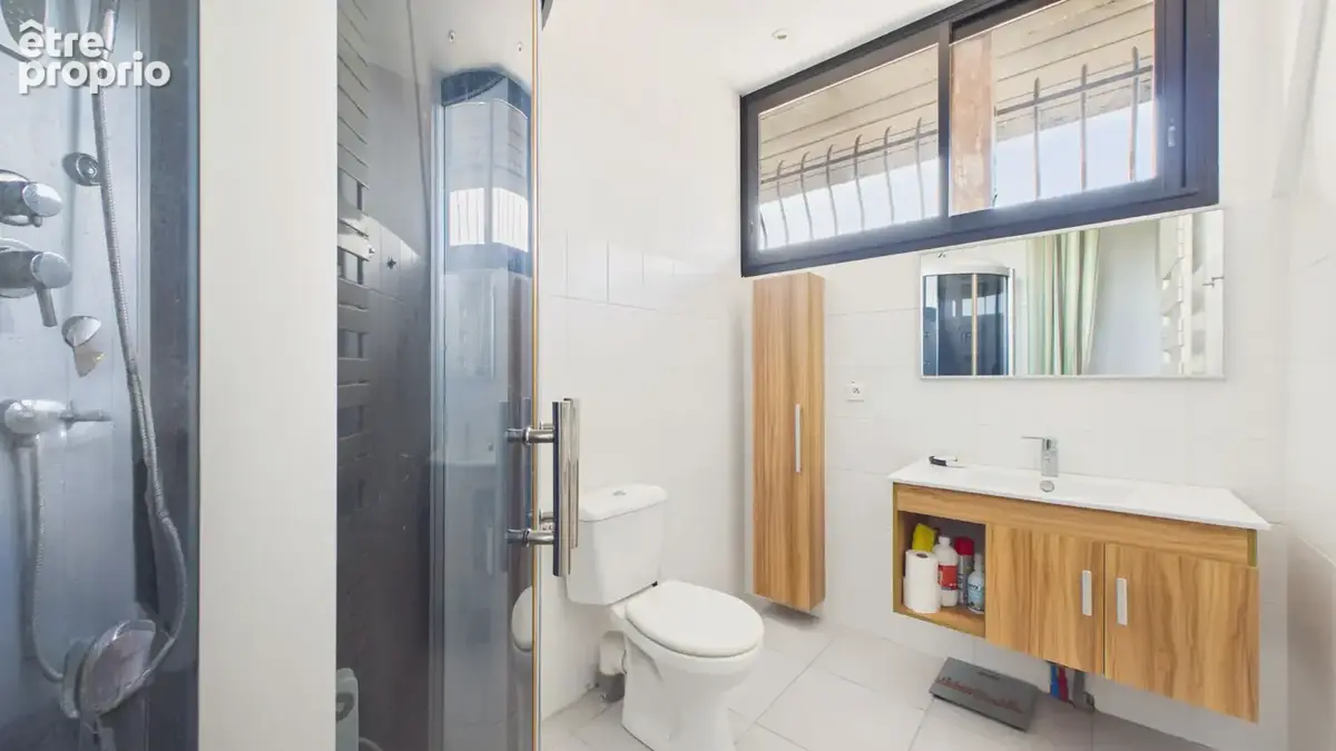 Maison de caractère de 355m² avec piscine  et studio indépendant - photo 19