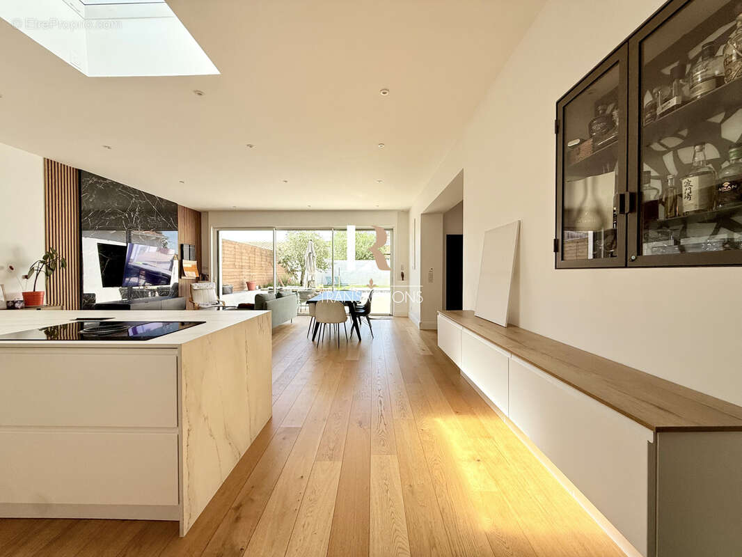 Maison à LA ROCHELLE