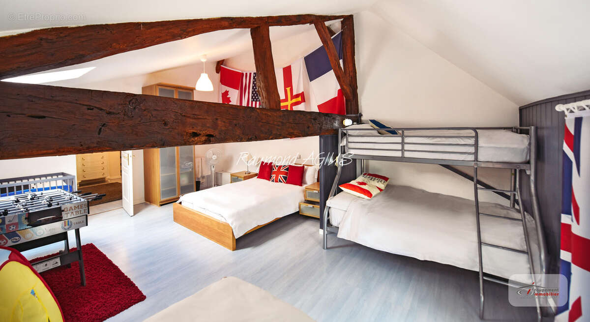 Maison à CASTELMORON-SUR-LOT