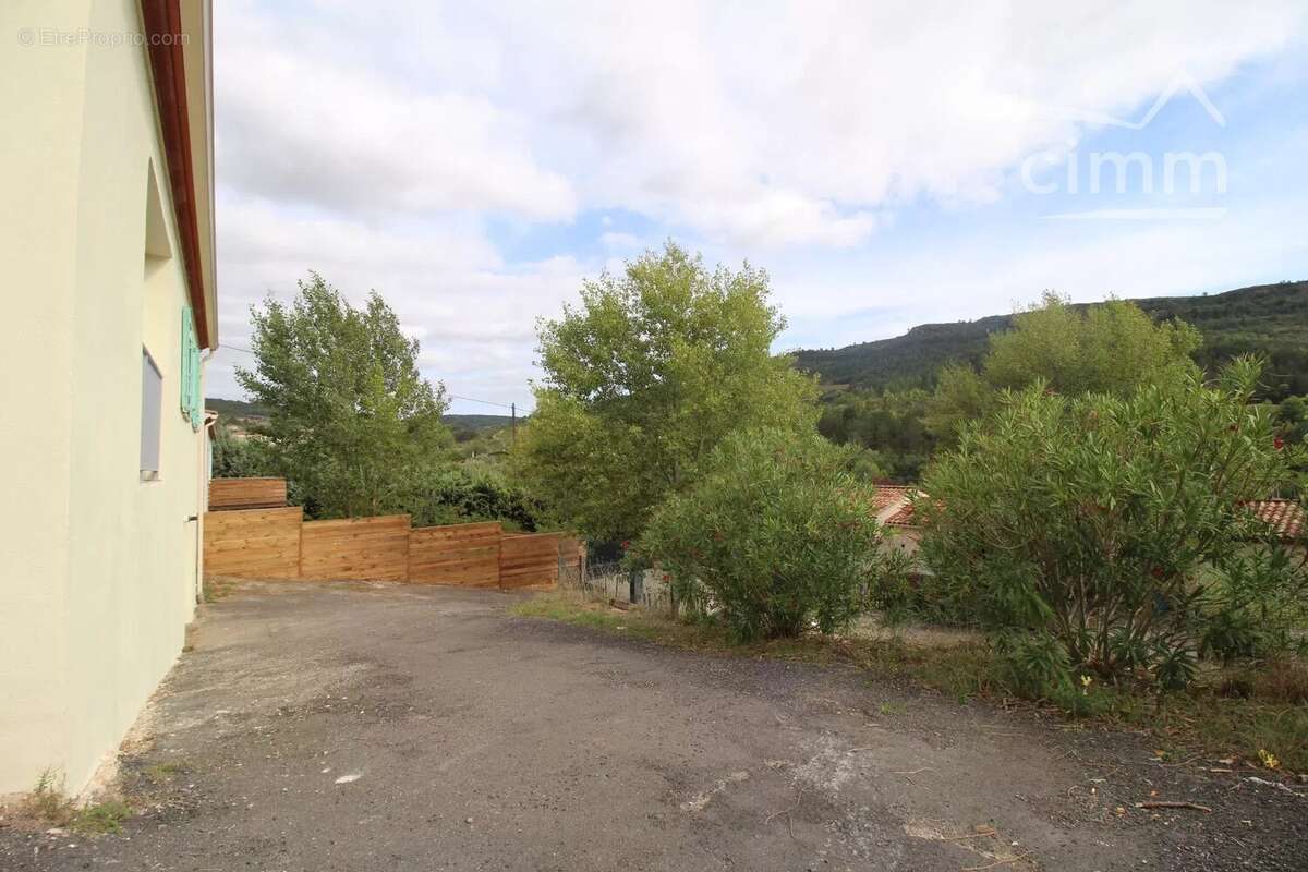 Maison à LUC-SUR-AUDE