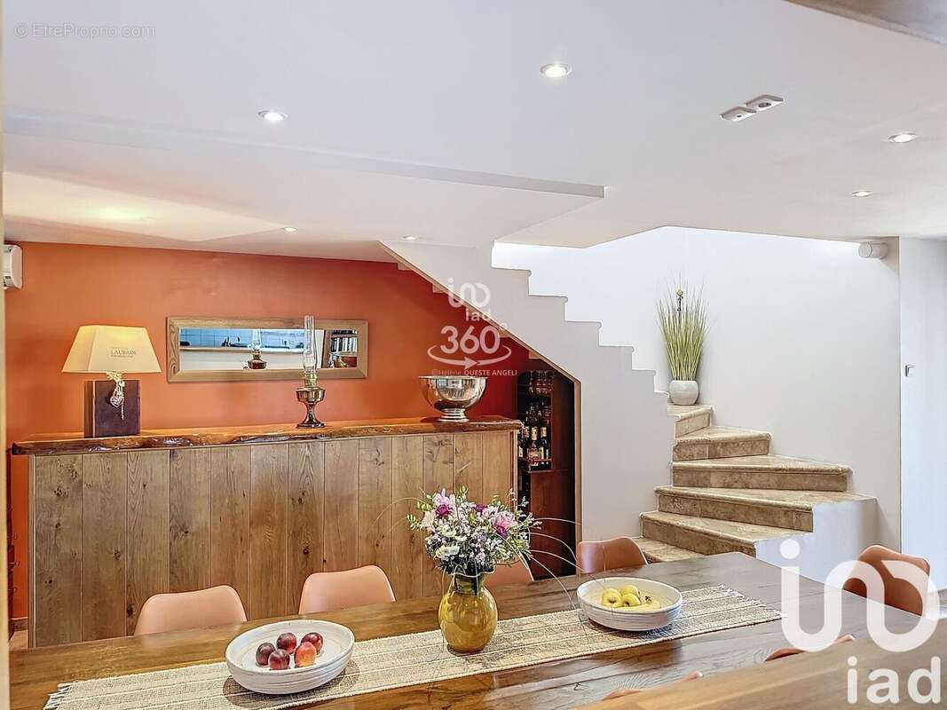 Photo 2 - Maison à CARQUEIRANNE