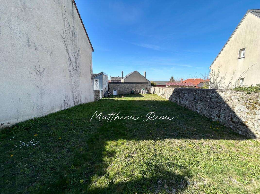 Maison à GUERET