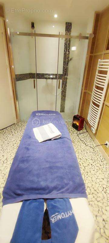 Commerce à LA TRINITE-SUR-MER