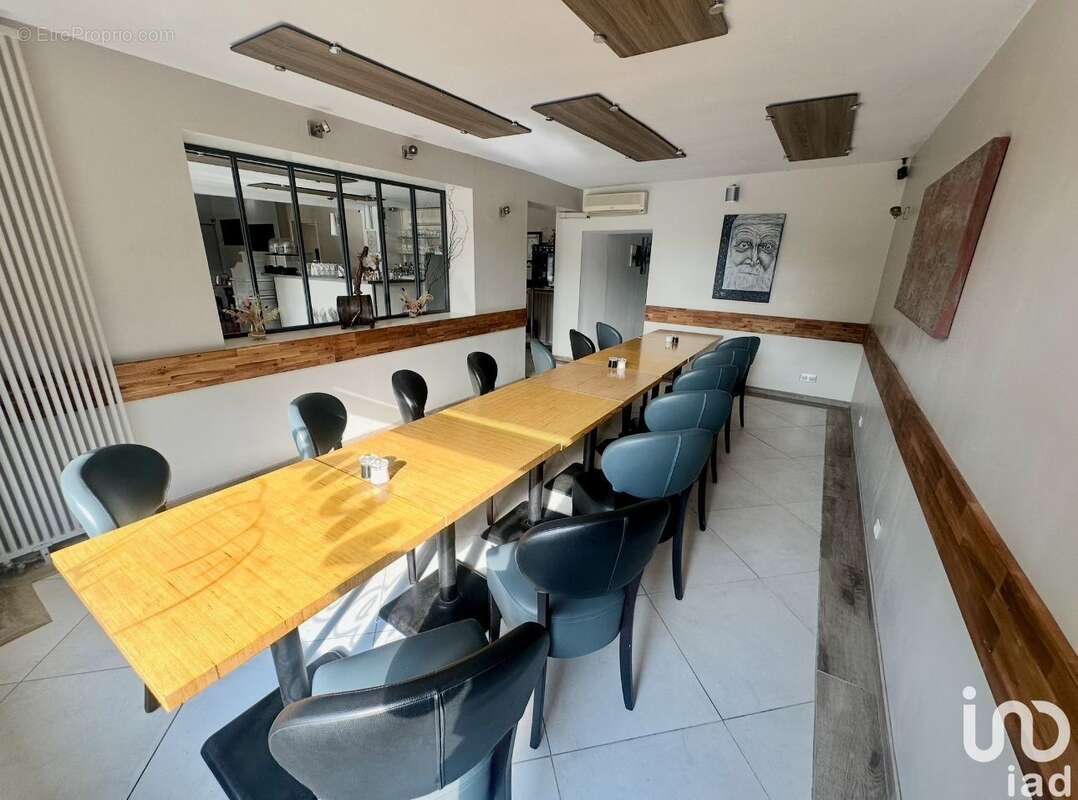 Photo 4 - Commerce à SAINT-GERMAIN-LES-ARPAJON