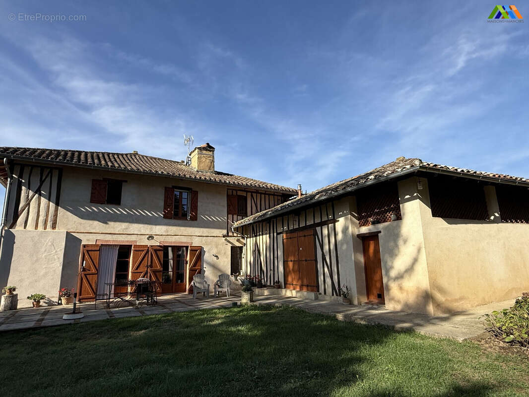 Maison 204 m² à Lombez  - photo 2