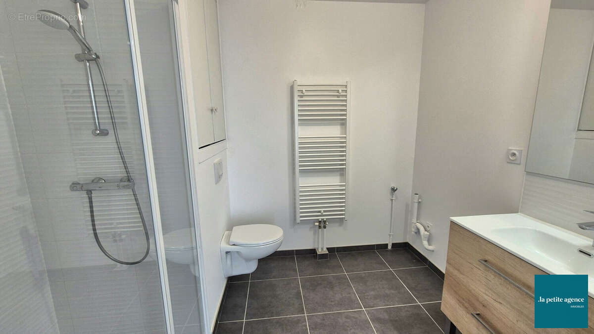 Appartement 40 m² à Epron  - photo 5