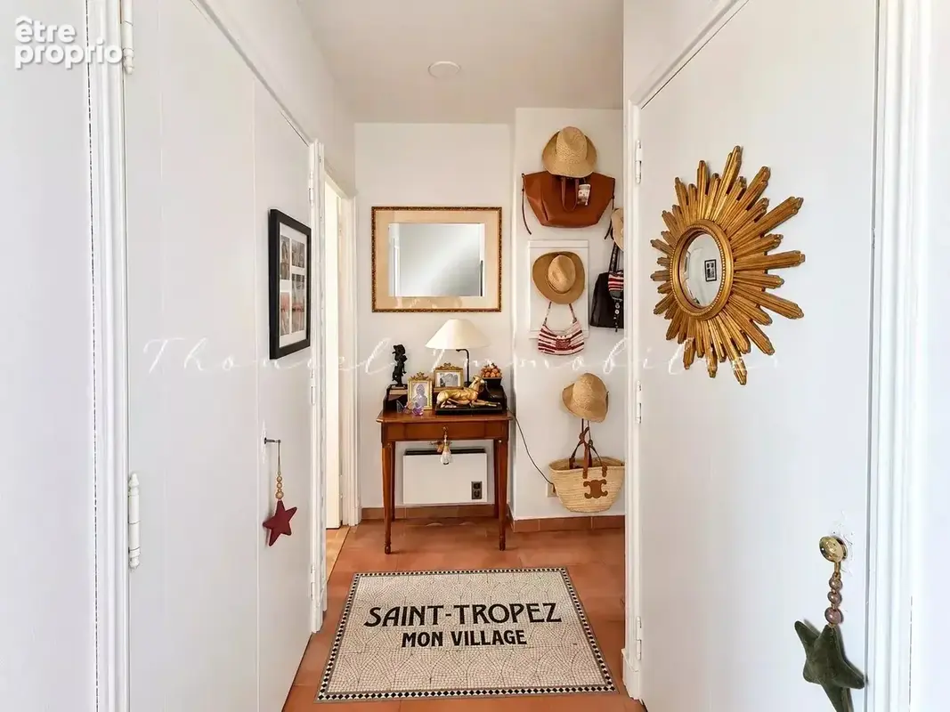 À vendre à Grimaud studio dans résidence avec piscine - photo 7