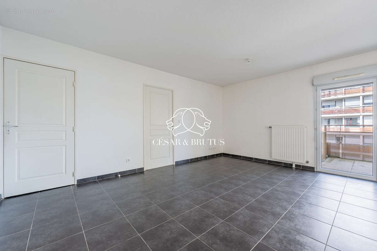 Appartement à LYON-8E
