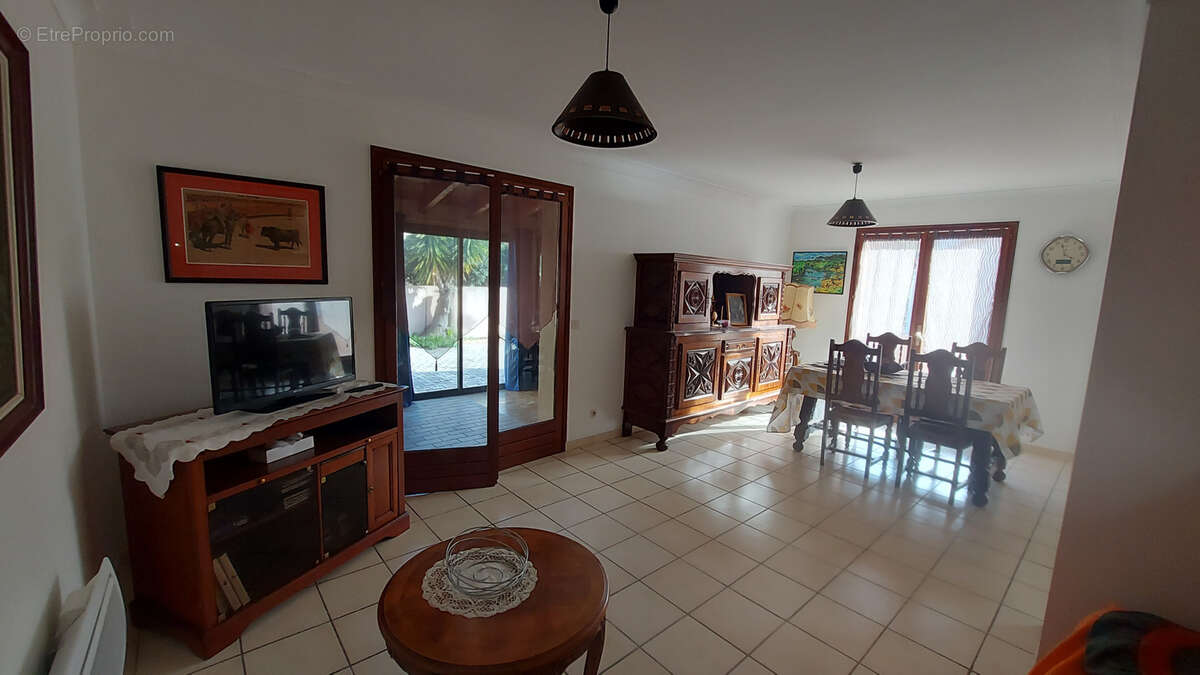 A Sainte Marie plage, villa individuelle à proximité de la plage - photo 11