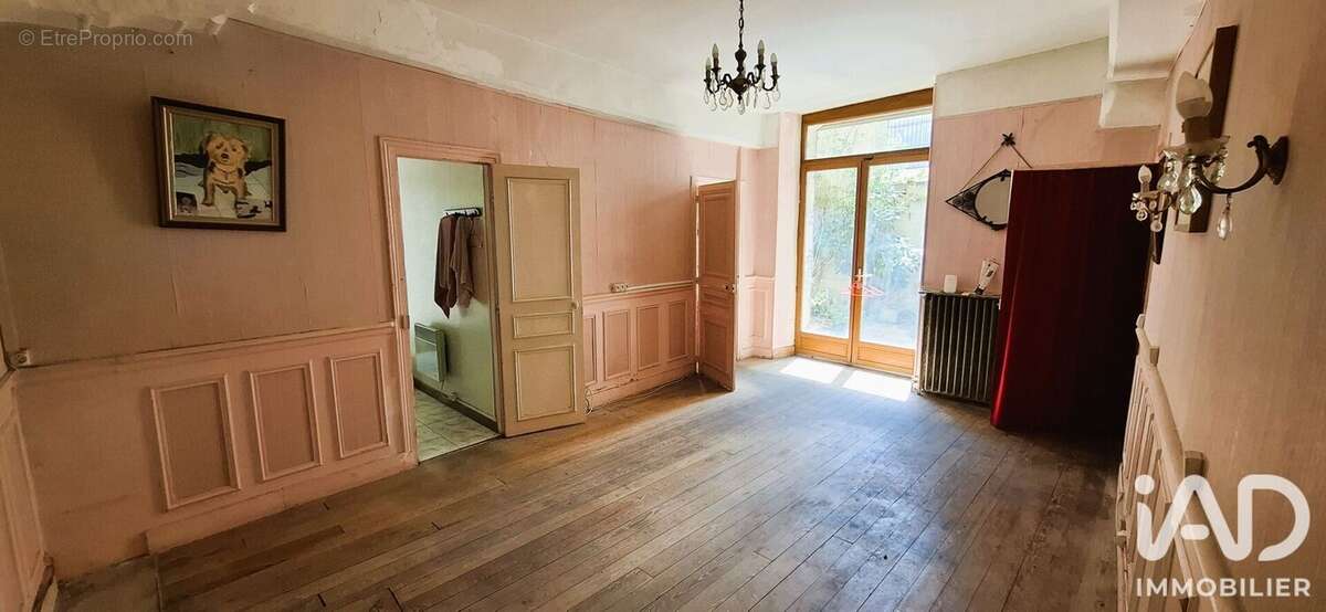 Maison 145 m² à Villeneuve-Sur-Yonne  - photo 6