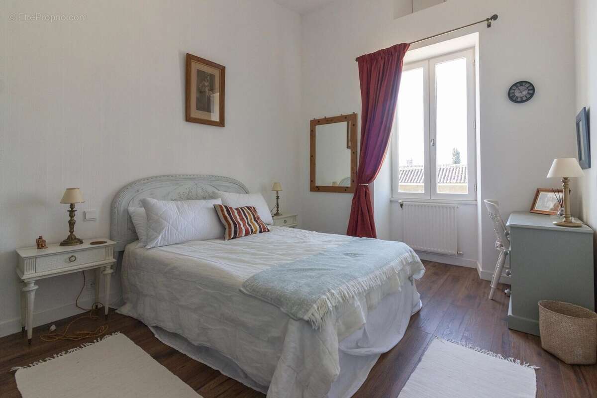 Maison à SAINT-SULPICE-DE-COGNAC