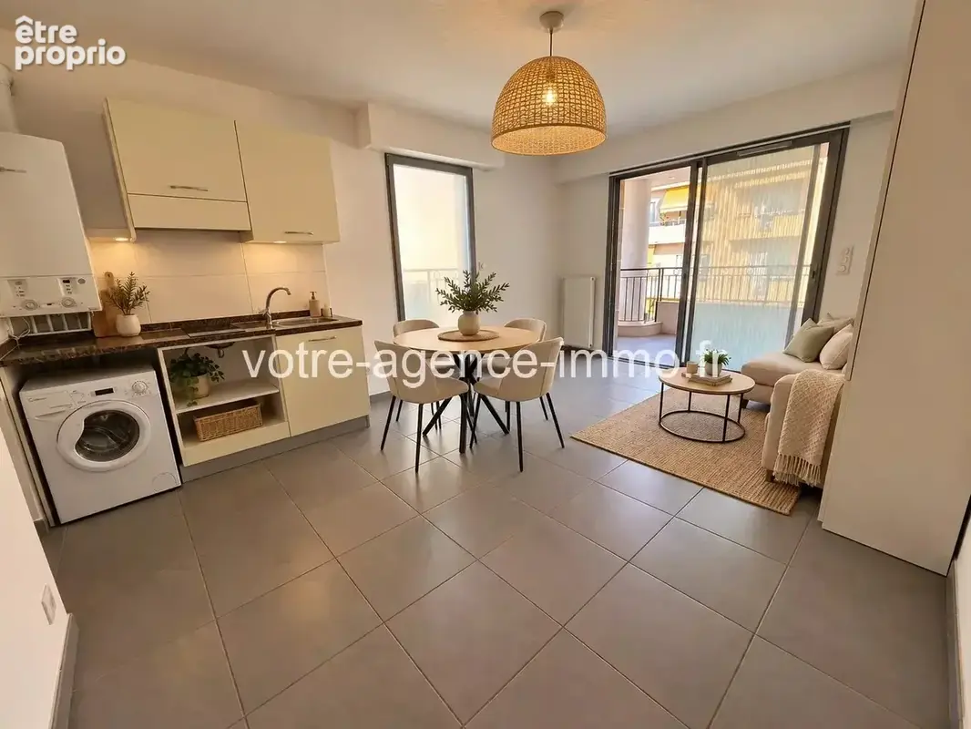 NICE NORD — Studio de 24 m² avec balcon de 7 m², résidence récente de standing - photo 2